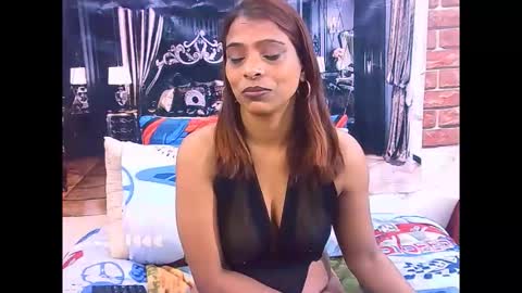 Snapshot of indiansexyass4u2luv chatting on May 6, 2026, 9:03 am indiansexyass4u2luv online show from May 6, 2026, 9:03 am