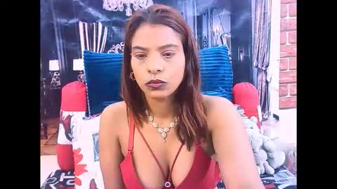 Snapshot of indiansexyass4u2luv chatting on May 19, 2026, 9:04 am indiansexyass4u2luv online show from May 19, 2026, 9:04 am