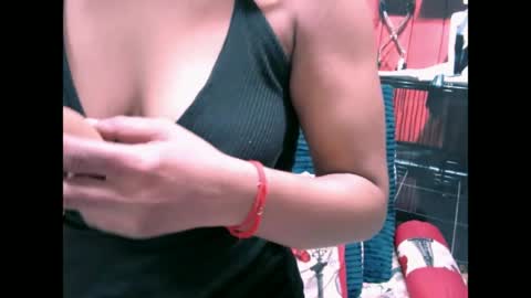 Snapshot of indiansexyass4u2luv chatting on June 14, 2026, 5:31 am indiansexyass4u2luv online show from June 14, 2026, 5:31 am