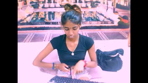 indiansexyslender4u2luv online show from February 8, 2025, 8:42 am