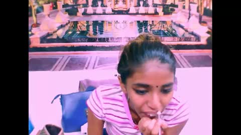 indiansexyslender4u2luv online show from February 27, 2025, 6:18 am