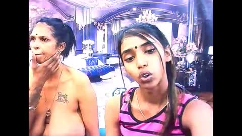 indiansexyslender4u2luv online show from October 31, 2025, 5:52 am