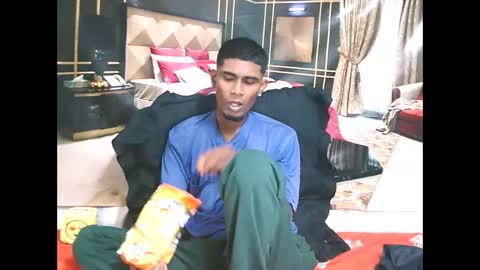 Snapshot of indianthuggin chatting on May 15, 2026, 12:39 am BabyFace online show from May 15, 2026, 12:39 am