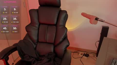 Snapshot of indie_78 chatting on September 11, 2025, 5:57 pm Hey Im Indie follow me on my instagram online show from September 11, 2025, 5:57 pm