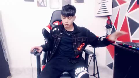 matias online show from November 17, 2025, 12:27 am