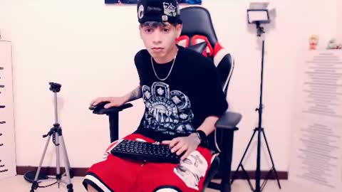matias online show from July 25, 2026, 1:25 am