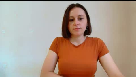 Inessa online show from June 20, 2026, 6:49 am