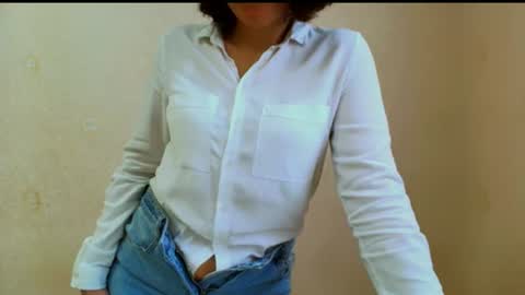 Inessa online show from July 28, 2026, 11:17 am