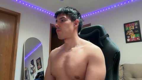 Lucas online show from January 13, 2026, 7:19 pm