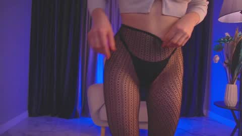 Snapshot of infinitespring chatting on January 7, 2025, 1:35 pm Infinitespring online show from January 7, 2025, 1:35 pm