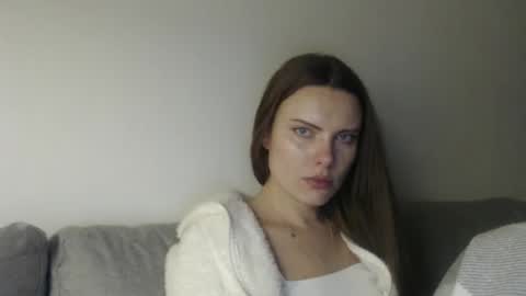 Snapshot of infinitiq45 chatting on December 22, 2025, 9:23 pm Sweet girl online show from December 22, 2025, 9:23 pm