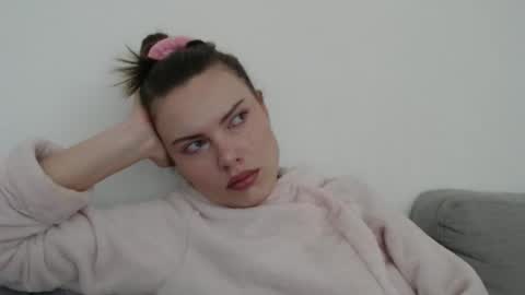 Snapshot of infinitiq45 chatting on January 14, 2026, 11:16 am Sweet girl online show from January 14, 2026, 11:16 am