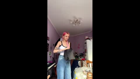 Snapshot of ingridmayer chatting on June 15, 2026, 3:36 pm ingridmayer online show from June 15, 2026, 3:36 pm