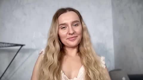 Snapshot of iniva05 chatting on March 11, 2026, 7:58 am iniva05 online show from March 11, 2026, 7:58 am