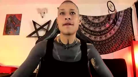 Dani  online show from February 3, 2026, 10:15 pm