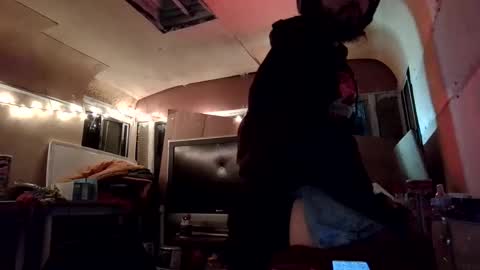 Snapshot of inner_crack chatting on December 2, 2024, 2:09 am inner_crack online show from December 2, 2024, 2:09 am