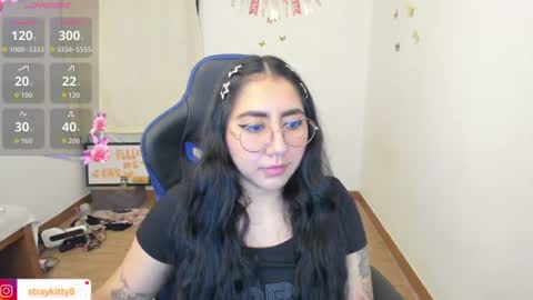 Luna        online show from July 7, 2026, 10:36 pm