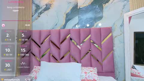 Snapshot of innocenthazel chatting on October 5, 2025, 7:34 pm innocenthazel online show from October 5, 2025, 7:34 pm