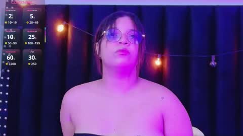 Snapshot of innocenthazel chatting on November 2, 2025, 12:18 pm innocenthazel online show from November 2, 2025, 12:18 pm