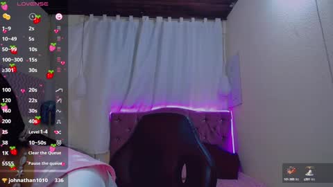 Snapshot of inocent_luna chatting on December 16, 2024, 2:49 pm Luna moon online show from December 16, 2024, 2:49 pm