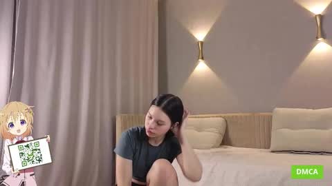 Yennefer online show from January 12, 2026, 6:35 pm