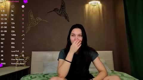 Yennefer online show from January 14, 2026, 5:13 am