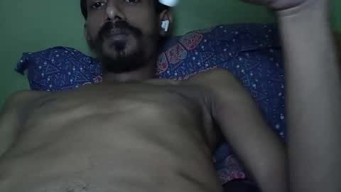 Snapshot of interne8famous chatting on October 29, 2025, 8:27 am interne8famous online show from October 29, 2025, 8:27 am