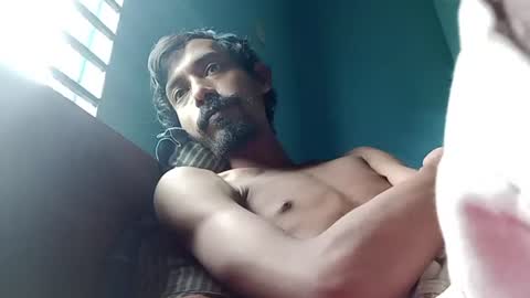 interne8famous online show from July 18, 2026, 7:56 am
