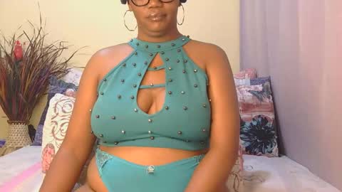 Snapshot of intimacysexy chatting on May 22, 2026, 4:52 am boniswa caroline online show from May 22, 2026, 4:52 am