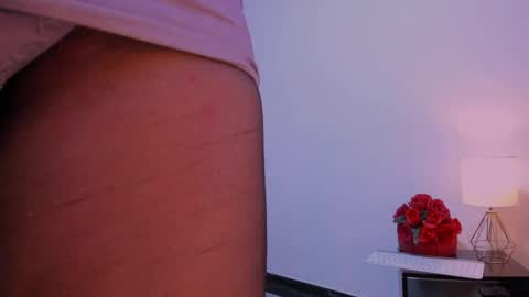 Pantyhose Queen online show from April 5, 2026, 7:55 pm
