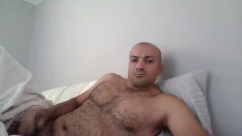 Snapshot of intolder35 chatting on April 2, 2026, 7:44 pm intolder35 online show from April 2, 2026, 7:44 pm