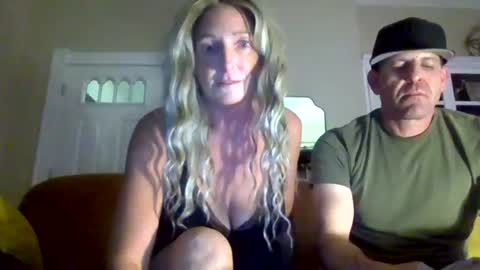Snapshot of intolife28 chatting on July 26, 2026, 3:58 am intolife28 online show from July 26, 2026, 3:58 am