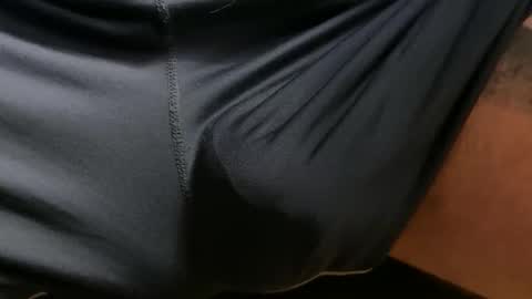 intressiert online show from October 25, 2025, 8:25 pm