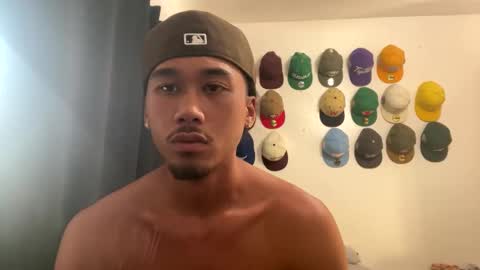 Snapshot of inyabitcch chatting on February 13, 2025, 3:29 am Raxton online show from February 13, 2025, 3:29 am