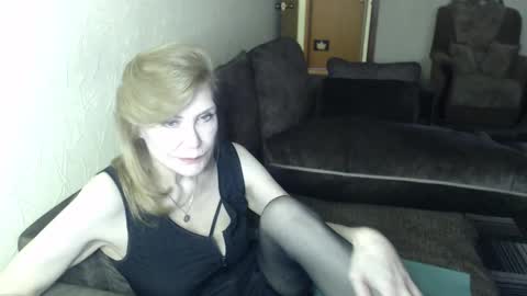 irenalegs online show from March 21, 2026, 9:36 am