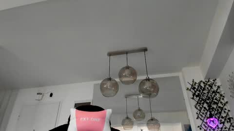 Ir s room online show from March 9, 2025, 3:16 pm