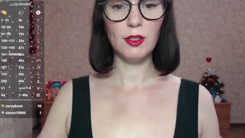 IrenLarasani online show from December 19, 2024, 9:18 am