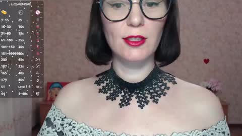 IrenLarasani online show from January 23, 2025, 9:18 am