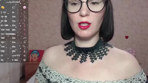 IrenLarasani online show from February 19, 2025, 3:16 pm