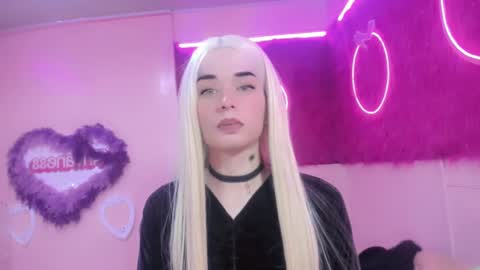 Snapshot of irina_lechera_ chatting on December 6, 2024, 11:44 am Irina online show from December 6, 2024, 11:44 am