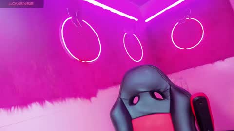 Snapshot of irina_lechera_ chatting on January 15, 2025, 11:19 pm Irina online show from January 15, 2025, 11:19 pm