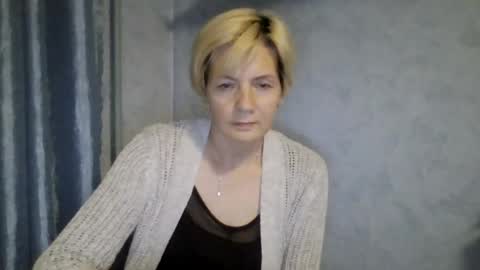irinaa x online show from July 17, 2026, 8:14 pm