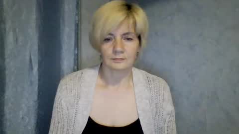 irinaa x online show from July 21, 2026, 9:06 pm