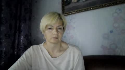 irinaa x online show from July 23, 2026, 5:44 pm