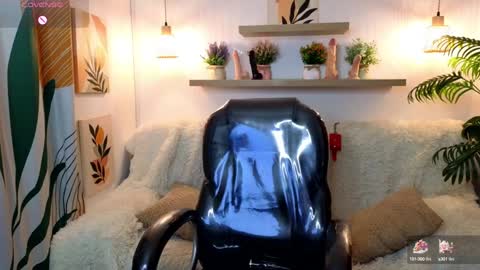 Snapshot of iris_cam_ chatting on January 31, 2025, 12:06 am iris online show from January 31, 2025, 12:06 am