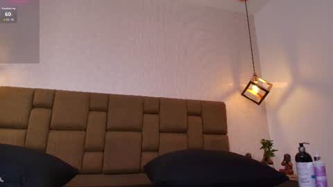 iris_kingsford online show from July 12, 2026, 7:49 pm