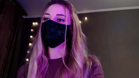 Lily online show from January 17, 2026, 3:06 pm