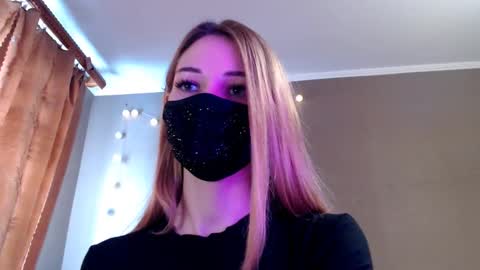 Lily online show from February 3, 2026, 1:27 pm