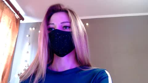 Snapshot of iris_lave chatting on March 14, 2026, 1:38 pm Lily online show from March 14, 2026, 1:38 pm