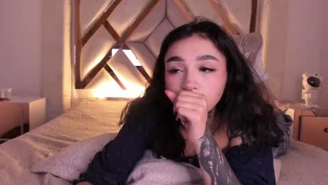Snapshot of iris_magic_ chatting on June 11, 2026, 4:43 am Iris online show from June 11, 2026, 4:43 am